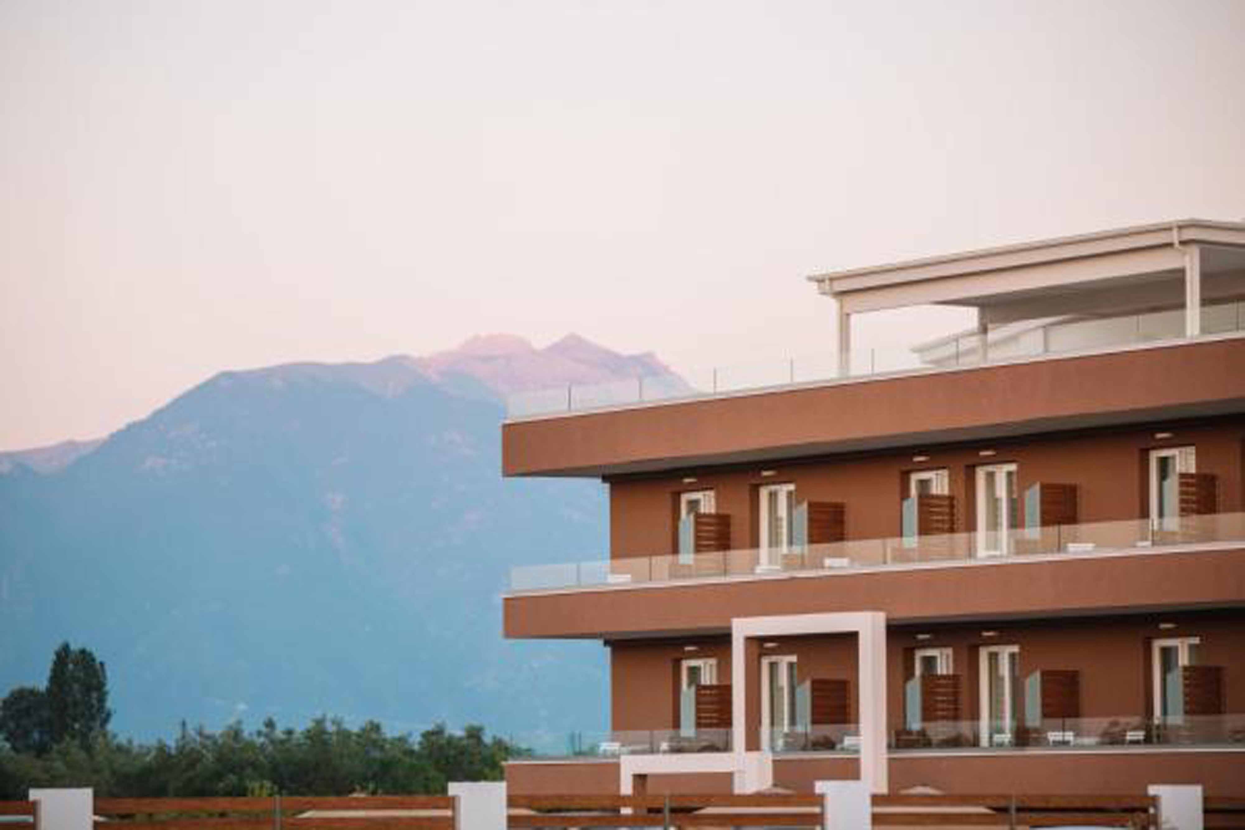 Mythic Summer Hotel