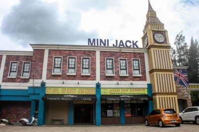 Literooms Minijack Megamendung Puncak