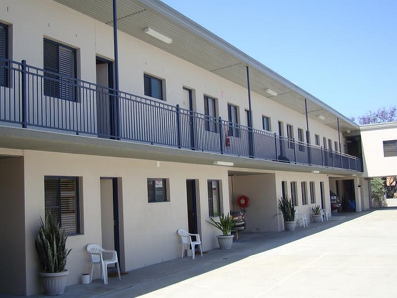 Kırmızı Sedir Motel