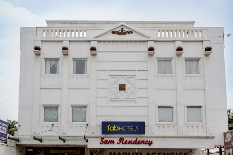 Fabhotel Sam Residency Gandhipuram