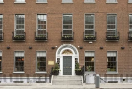 Iveagh Garden Hotel