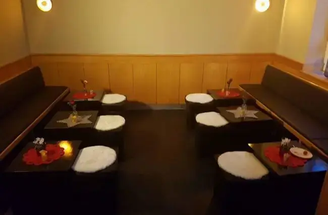 Lemon Cafe & Bar