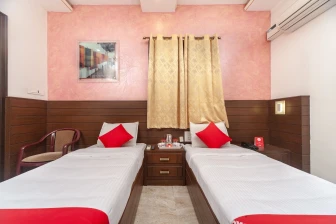 OYO 4836 Sai Enclave Residency