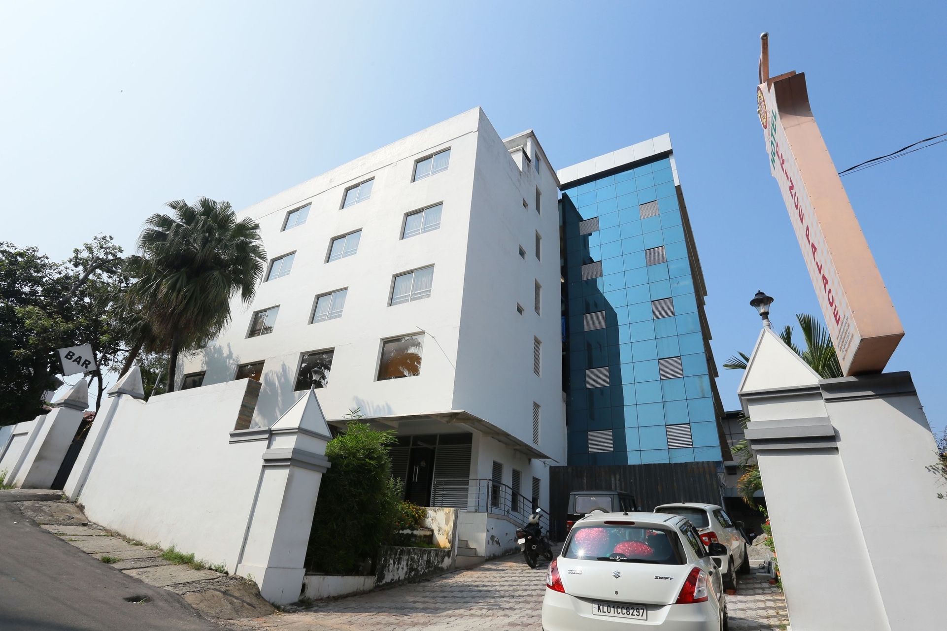 OYO Flagship 16910 Hotel Prince Palace