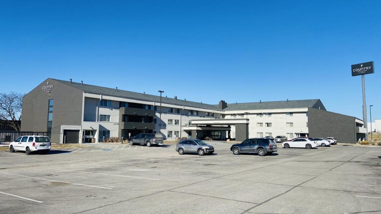 Country Inn & Suites by Radisson Lincoln Airport