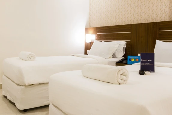 FabHotel Grand Continent JP Nagar