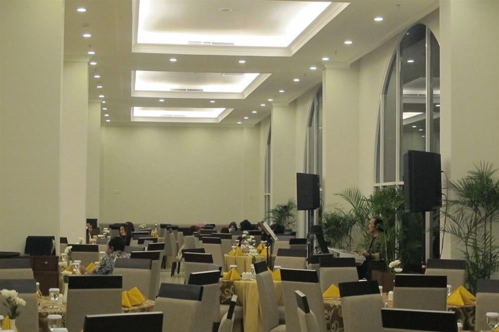 The Sahira Hotel (Syariah Hotel)