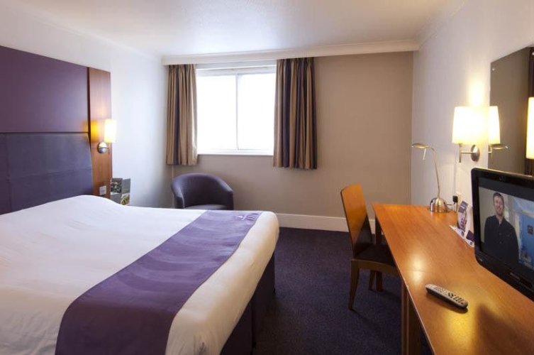 Premier Inn Chester Central North