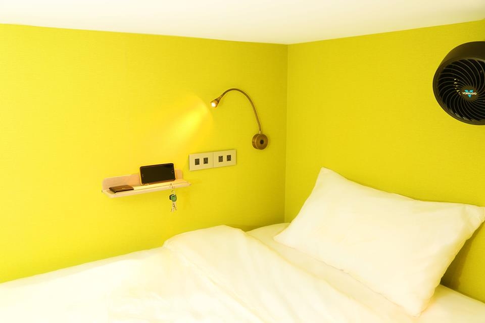 Mono Hostel
