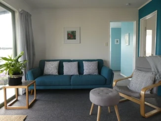 Portobello Motel Studios and Cottages
