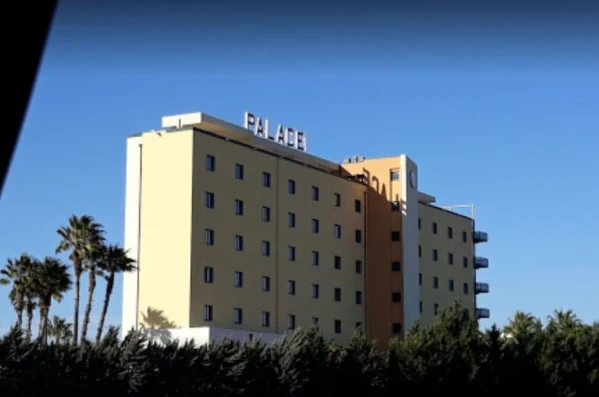 Apulia Palace