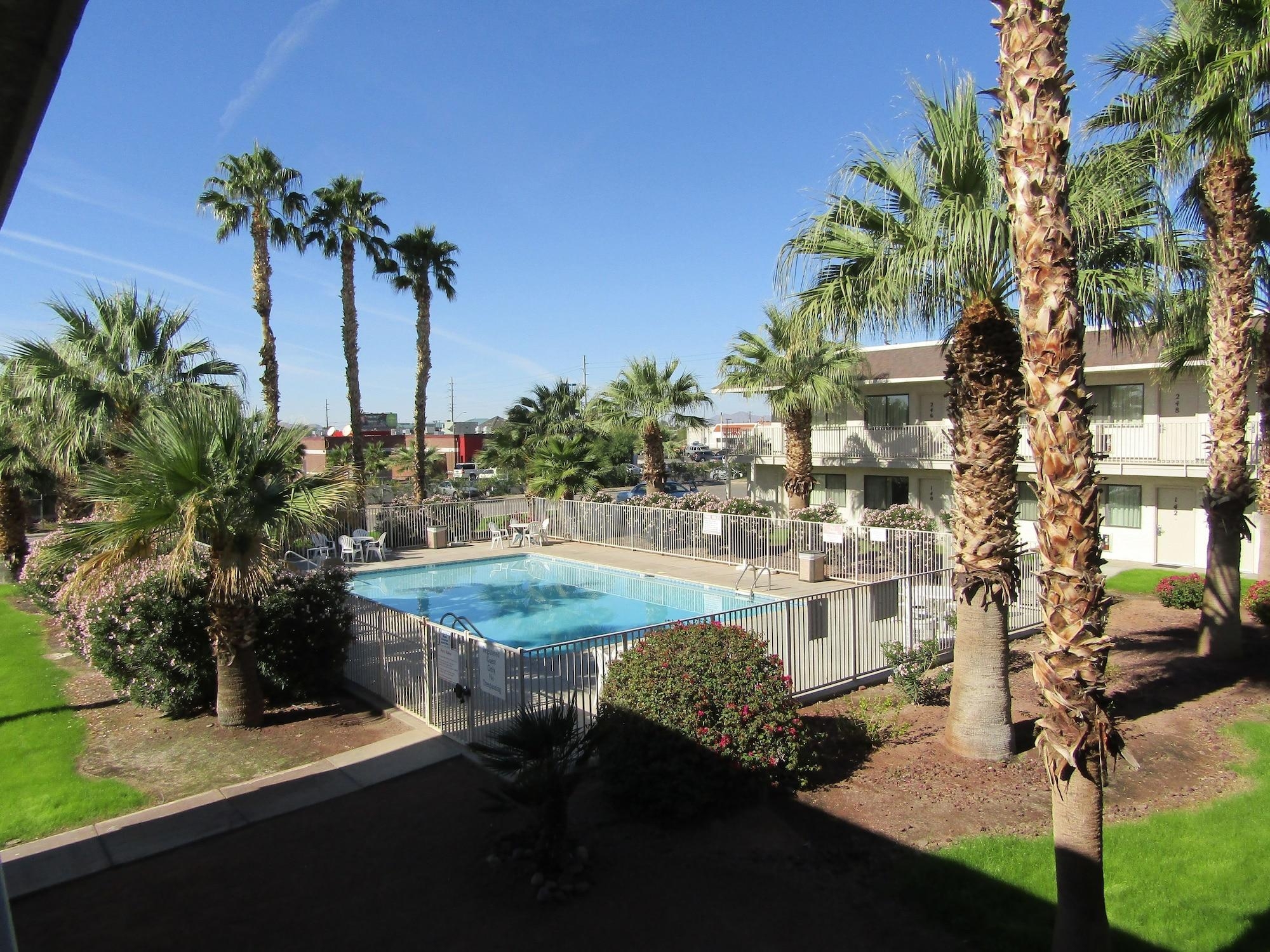 Budgetel Inn Suites Yuma