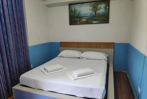 Two Ducks Hostel