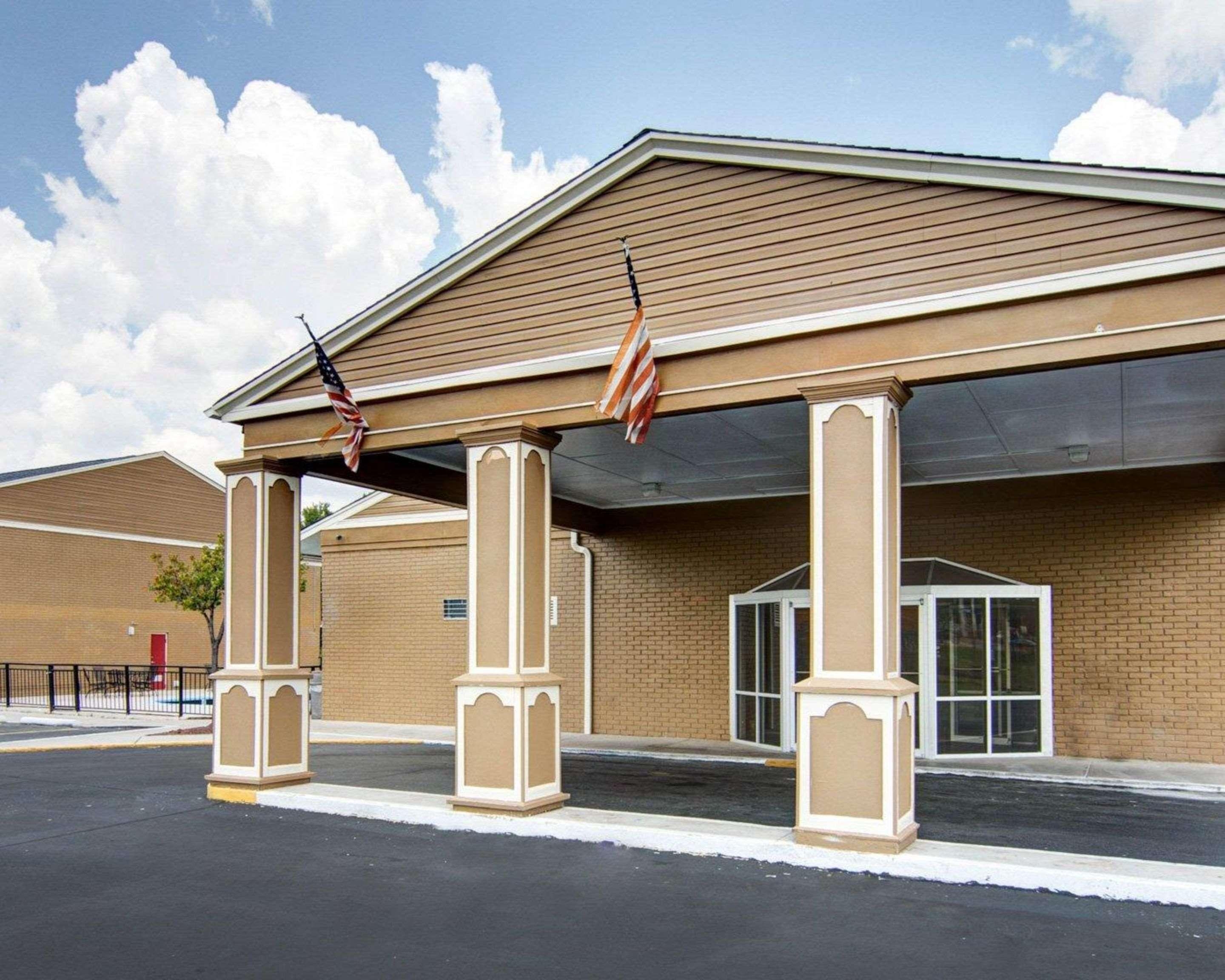 Econo Lodge Pine Bluff