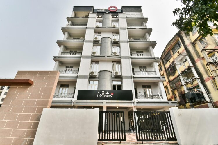 OYO 40963 Townhouse 404 Vidya Vihar