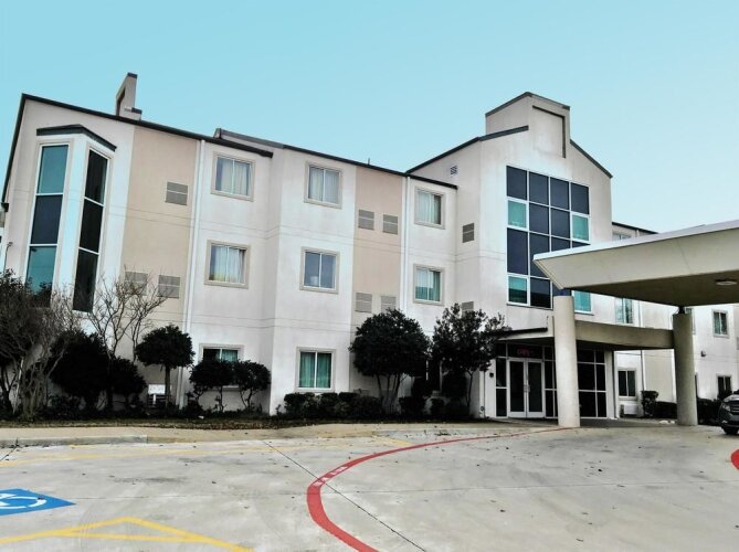 Lone Star Inn