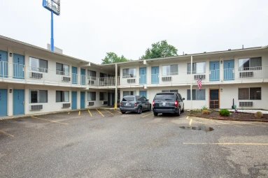 Americas Best Value Inn New Philadelphia Dover