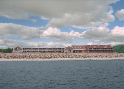 Pilgrim Sands On Long Beach