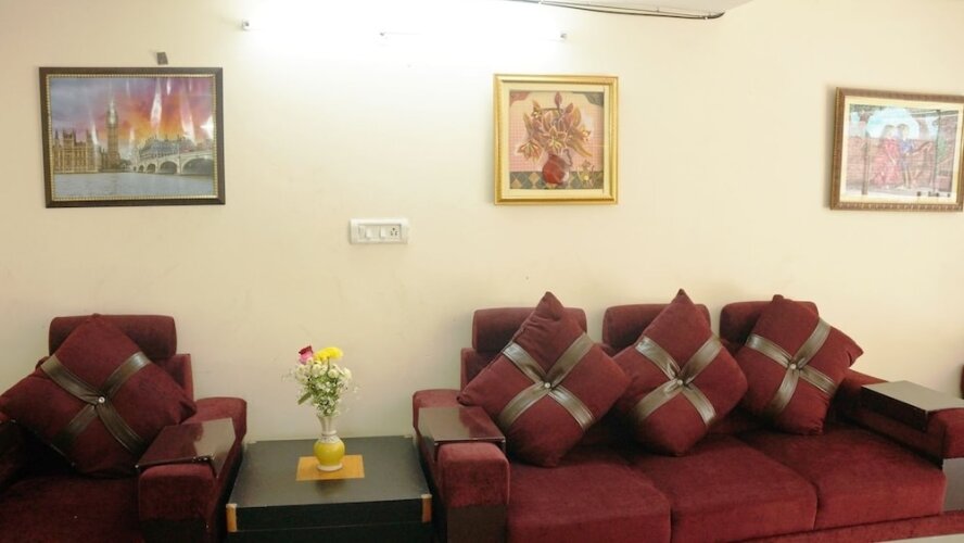 Maxfort Budget Hotel Dwarka