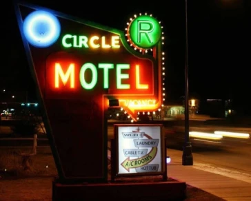 Circle R Motel