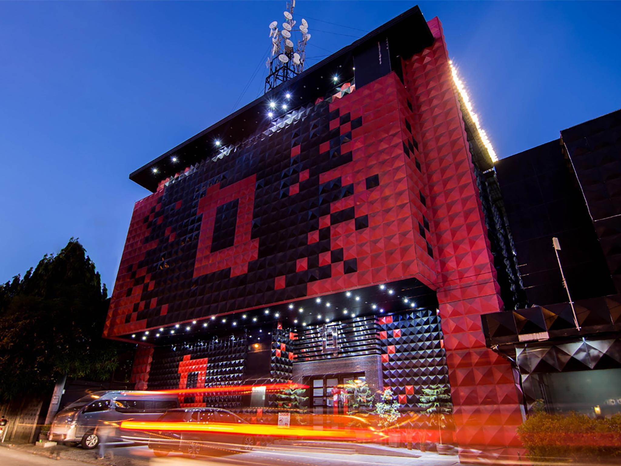 Luks Lofts Hotel Residences