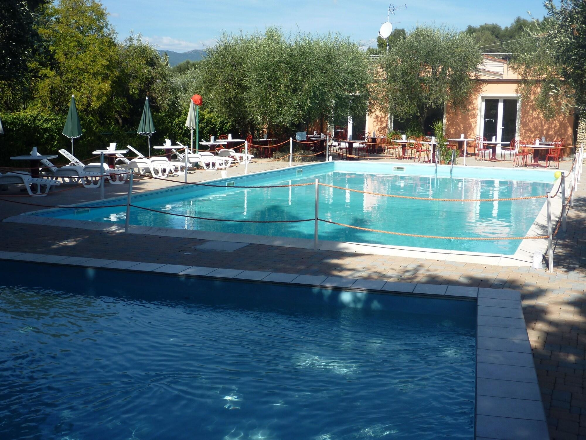 Borgo Verde-Uliveto