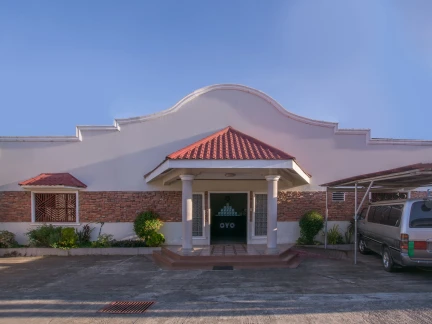 Alpha's Place Bed And Breakfast