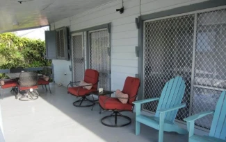 Captain Cook Apartments