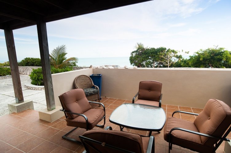 Caribbean Sea Breeze Villas