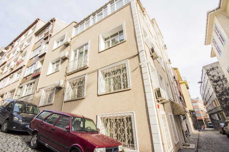 Feyza Apartments