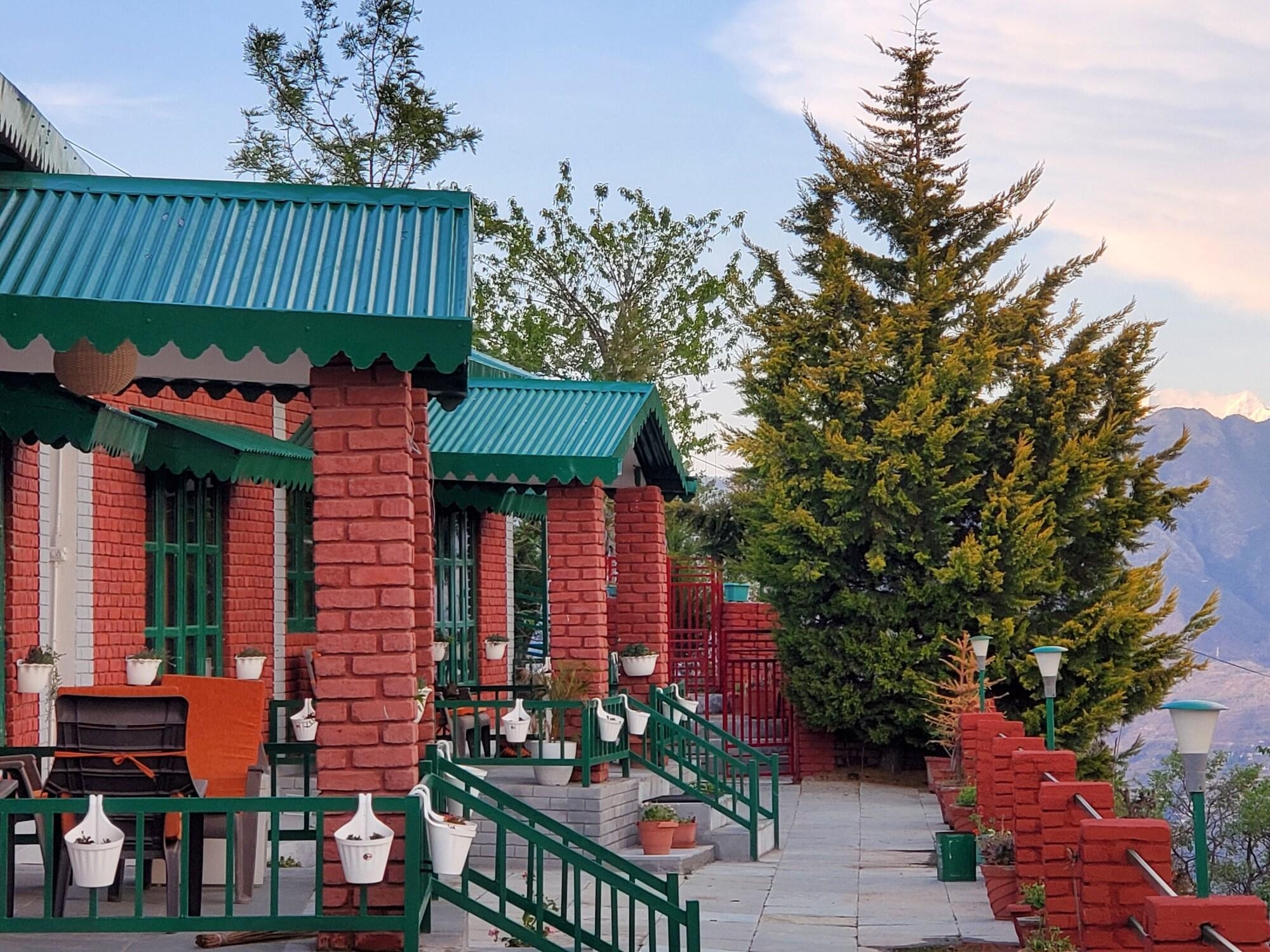 Himalayan Eco Lodge, Tehri Retreat