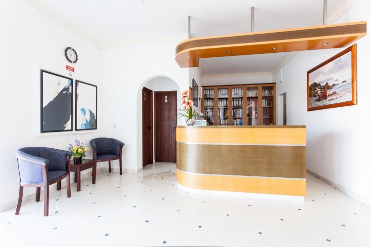 Don Tenorio Aparthotel