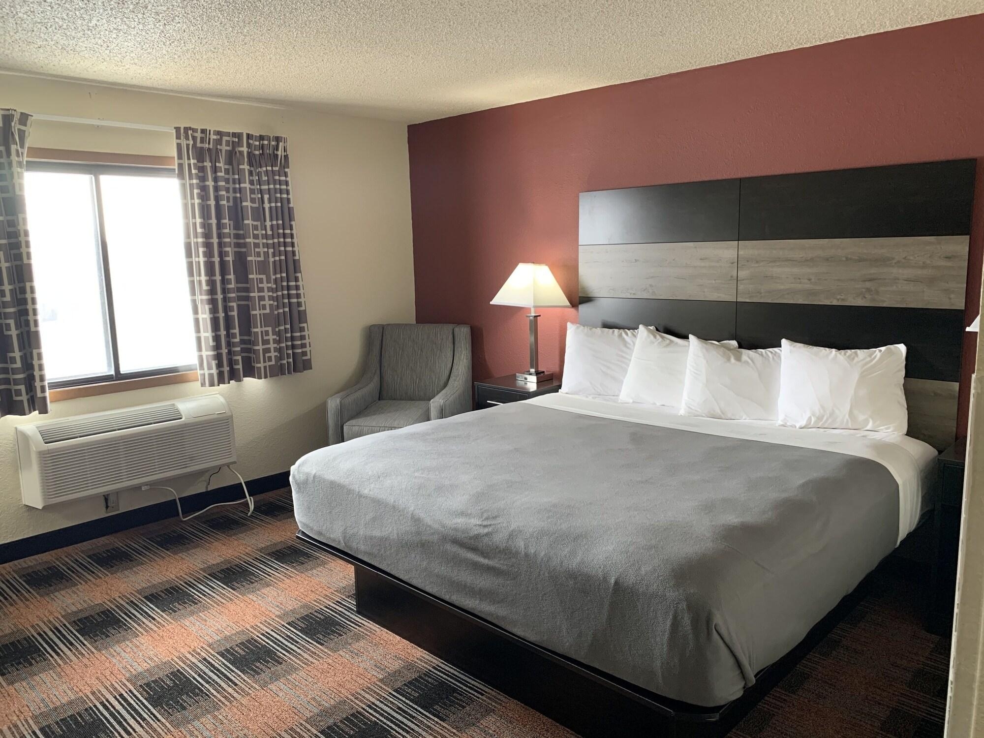 Baymont By Wyndham Waupun
