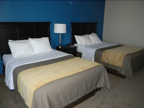 Boarders Inn & Suites by Cobblestone Hotels - Muni