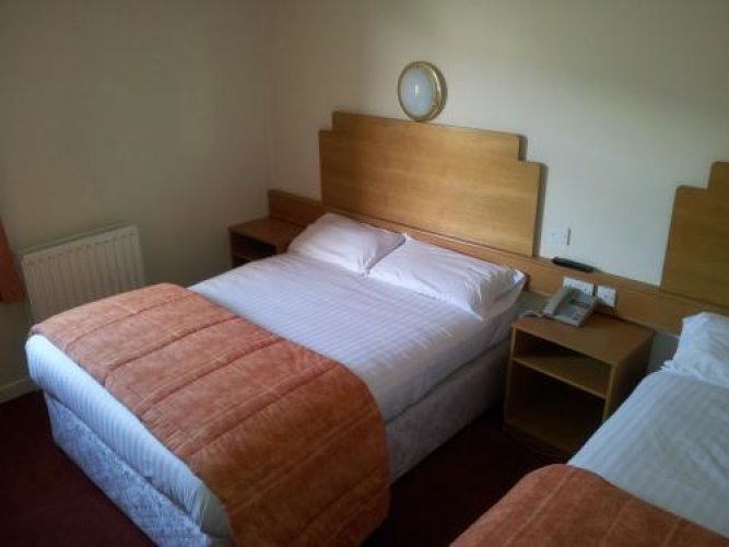 Donn Carragh Hotel
