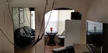 Inn Leather Guesthouse