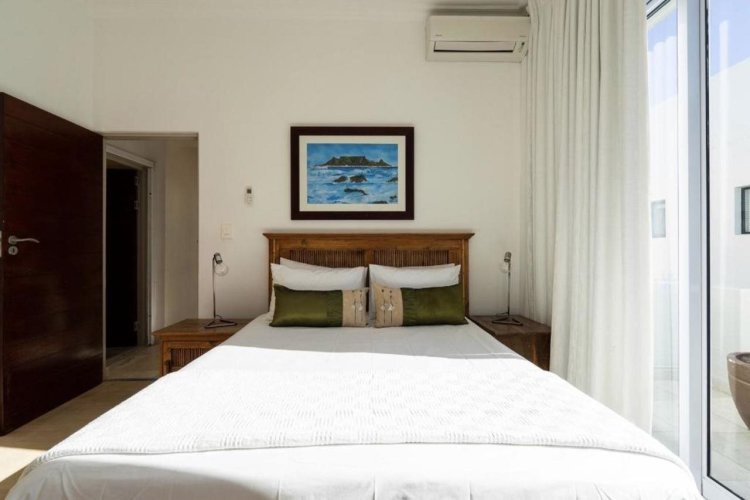 Bantry Beach Luxury Suites