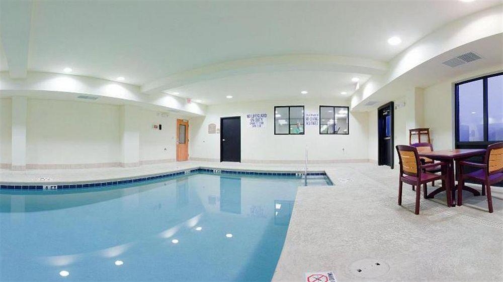 Holiday Inn Express & Suites Hardeeville-Hilton