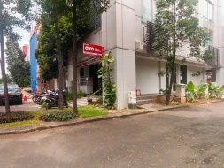 Super OYO 3216 Ellegan Residence