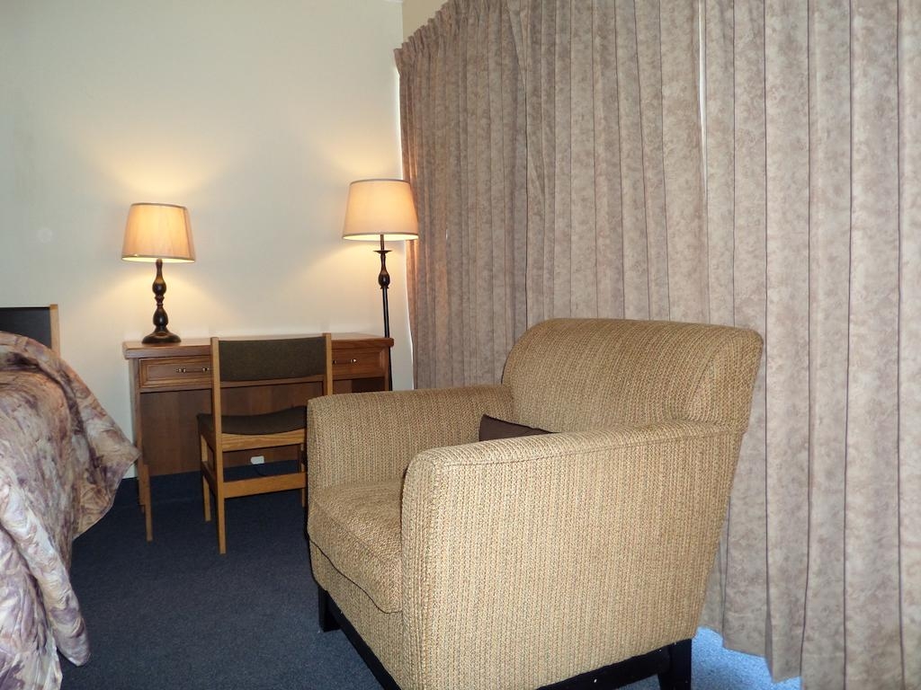 Thriftlodge by Wyndham Regina North