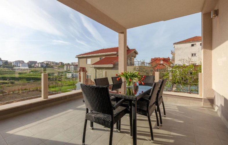 Villa Azalea apartments A2