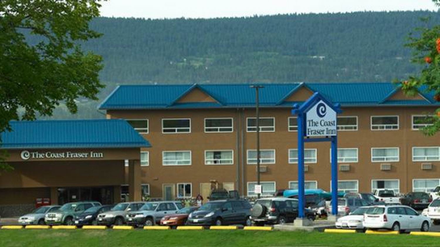 Coast Fraser Inn