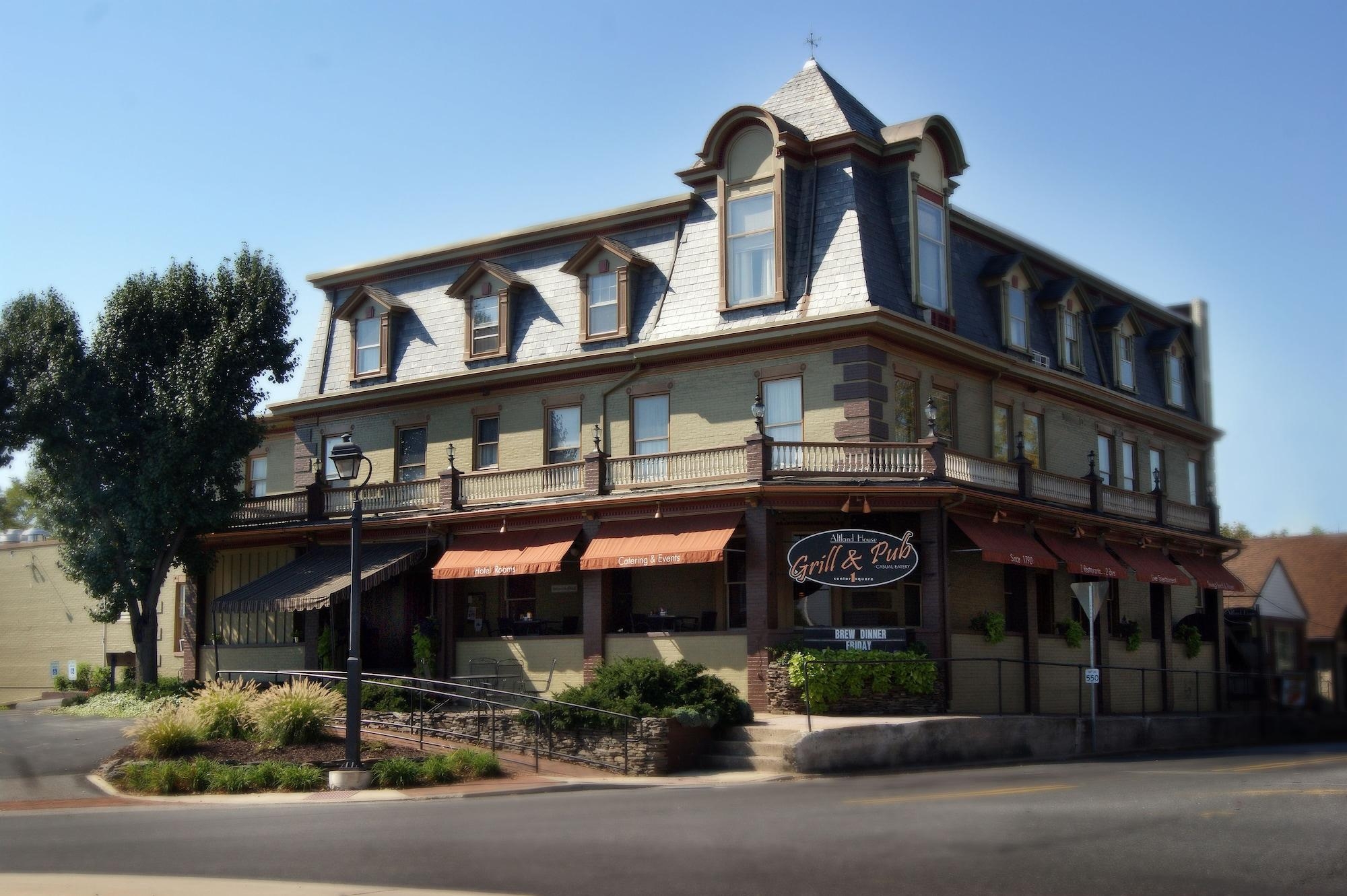 Altland House Inn And Suites