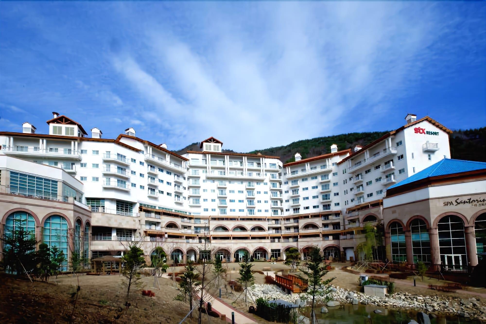 Stx Resort