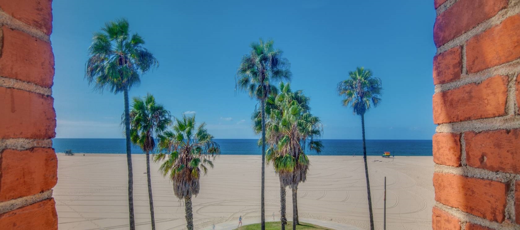 Venice Breeze Suites