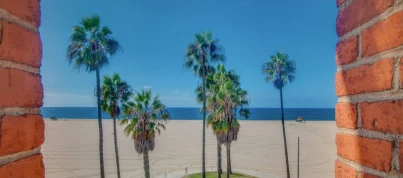 Venice Breeze Suites