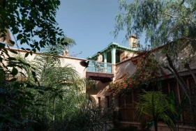 Riad Kbour Chou