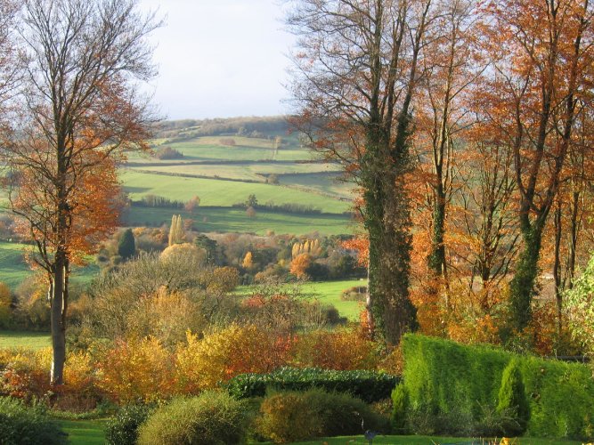 Spinney Cross
