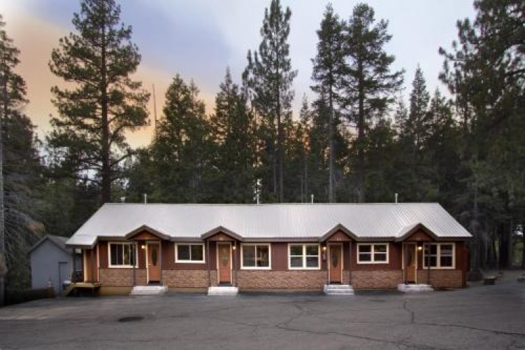 Holiday Haus Motel