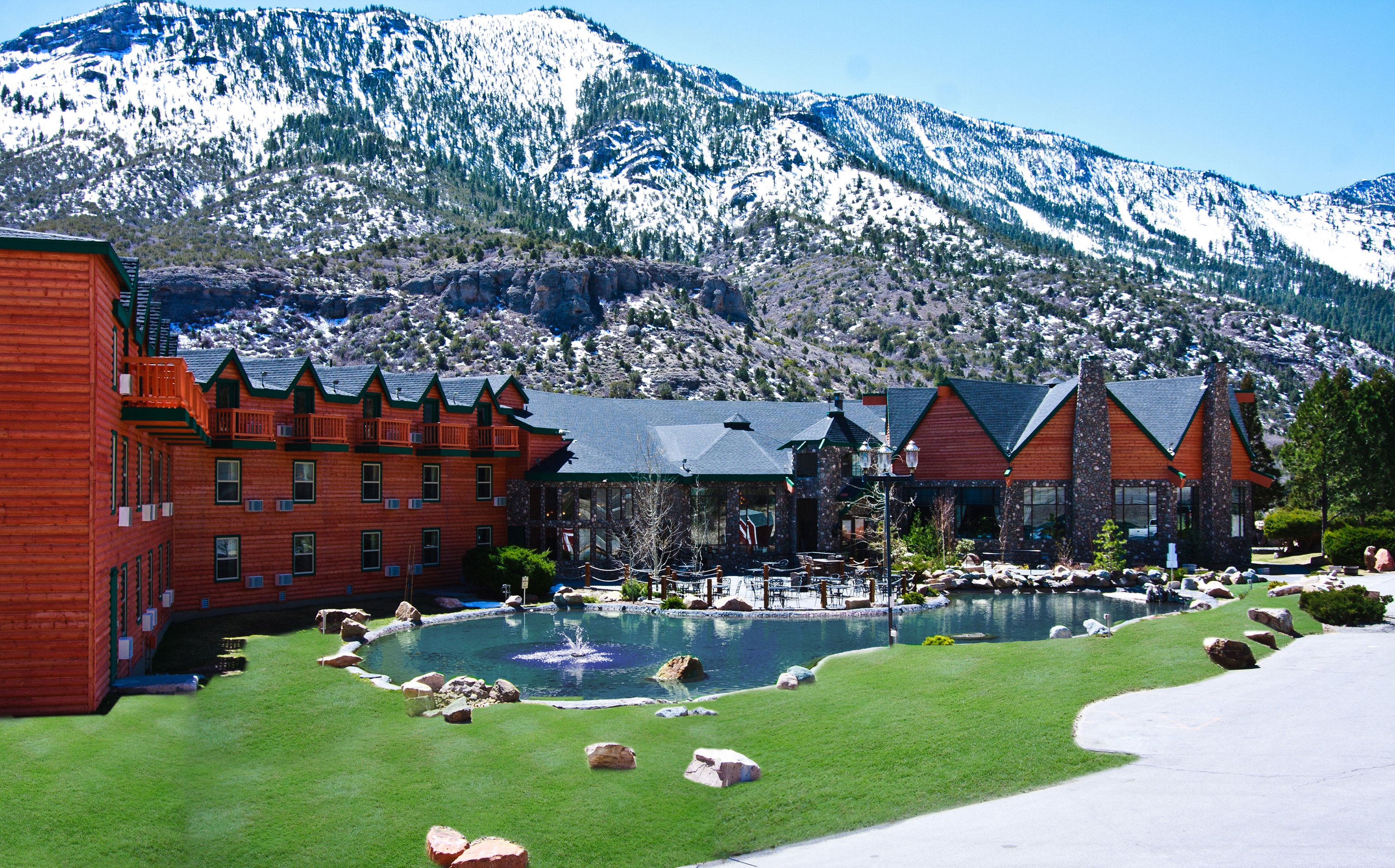 The Retreat On Charleston Peak